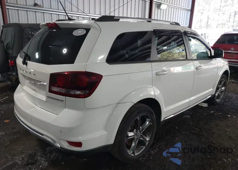 2016 Dodge Journey Crossroad Plus z USA, uszkodzony, nr VIN 3C4PDCGB2GT115059